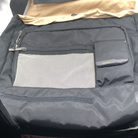 Tucano Cobra Computer Bag for Notebook 14" Or Apple MacBook Pro 15" - Picture 6 of 7